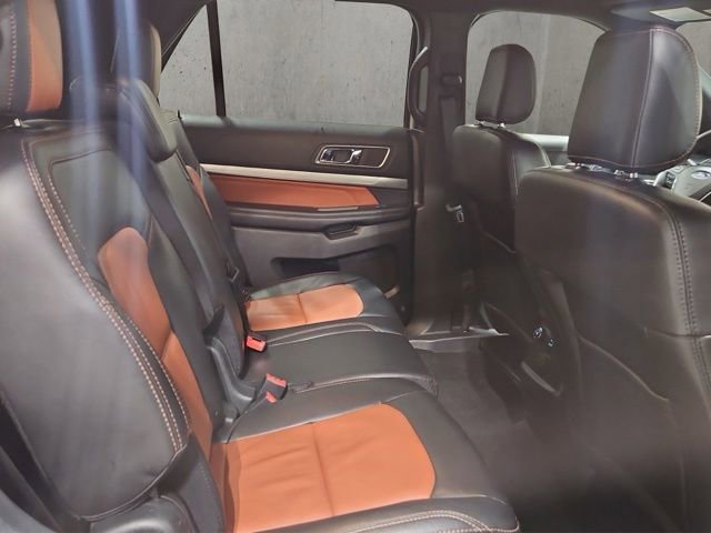 Certified 2019 Ford Explorer XLT w/ Equipment Group 202A AWD/4WD image 21