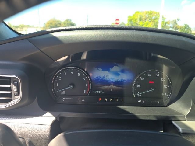 Certified 2022 Ford Explorer XLT w/ Equipment Group 202A image 9