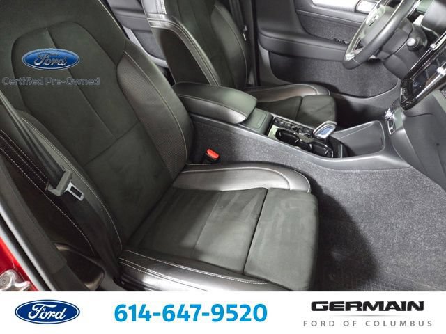 Used 2021 Volvo XC40 T5 R-Design AWD/4WD image 31