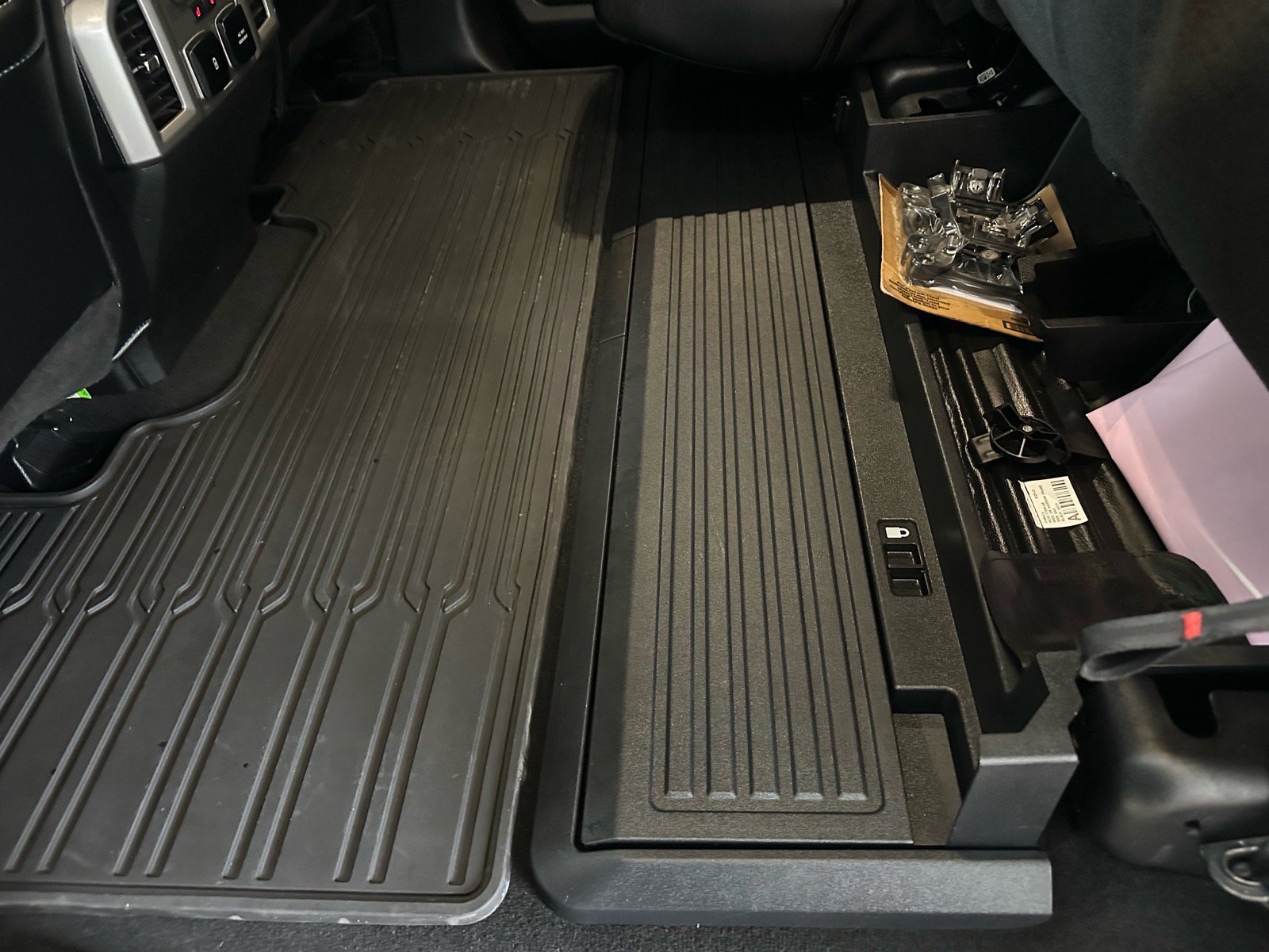 Certified 2021 Ford F250 Lariat w/ Tremor Off-Road Package image 30