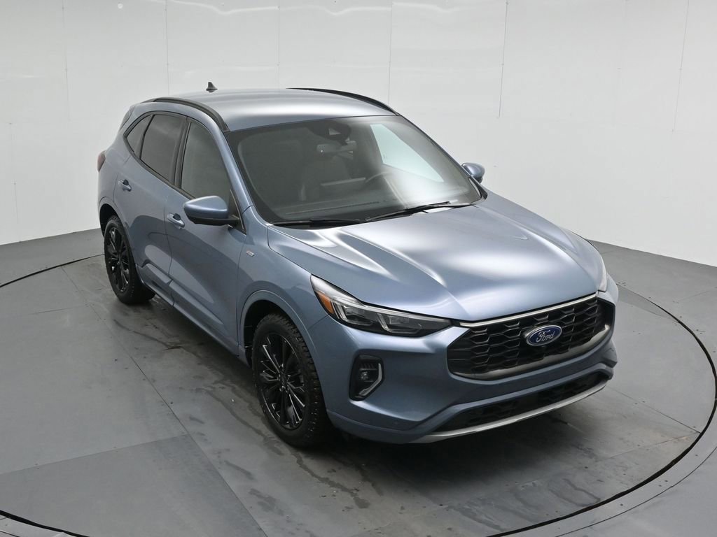 Certified 2023 Ford Escape ST-Line Elite image 4