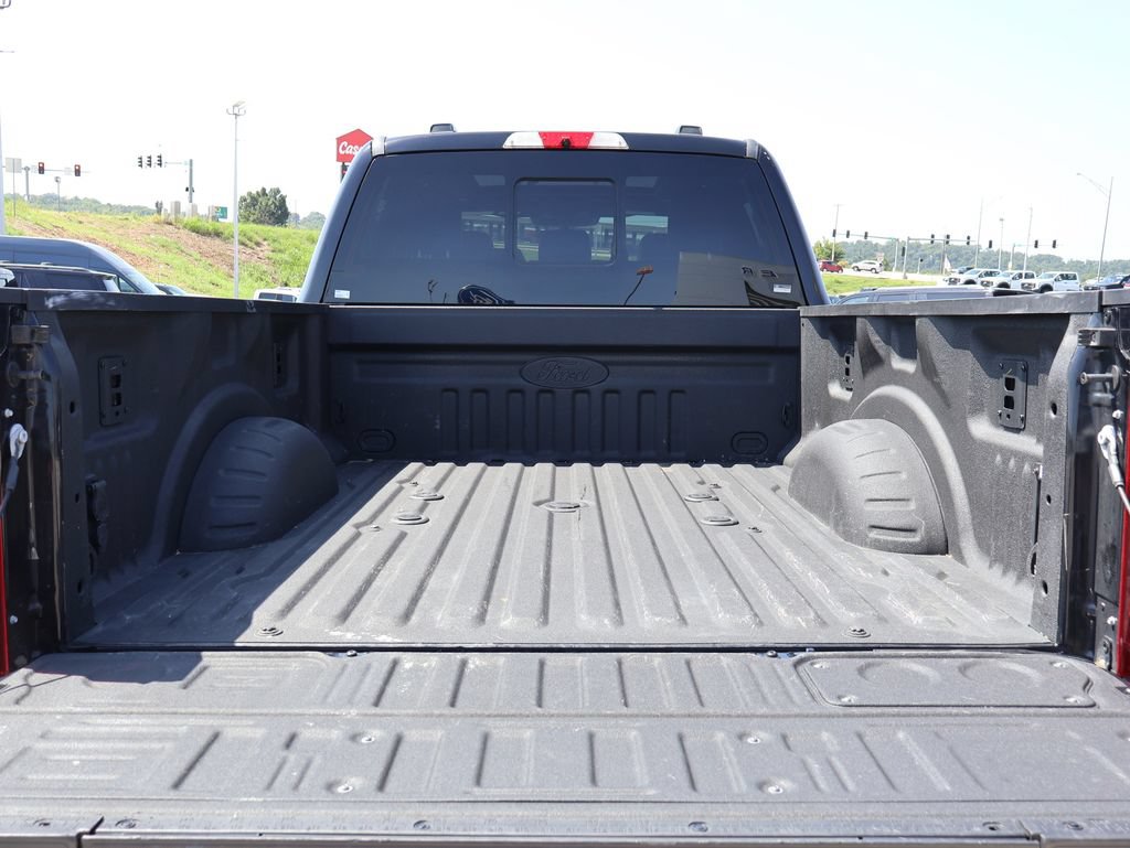 Certified 2024 Ford F350 Platinum AWD/4WD image 17