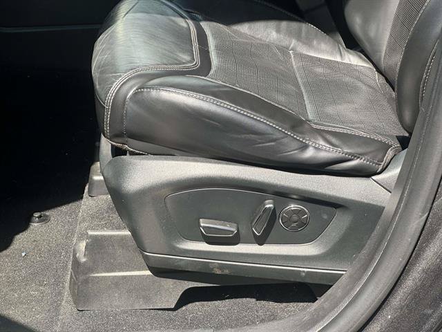Certified 2020 Ford Explorer Platinum w/ Premium Technology Package AWD/4WD image 12