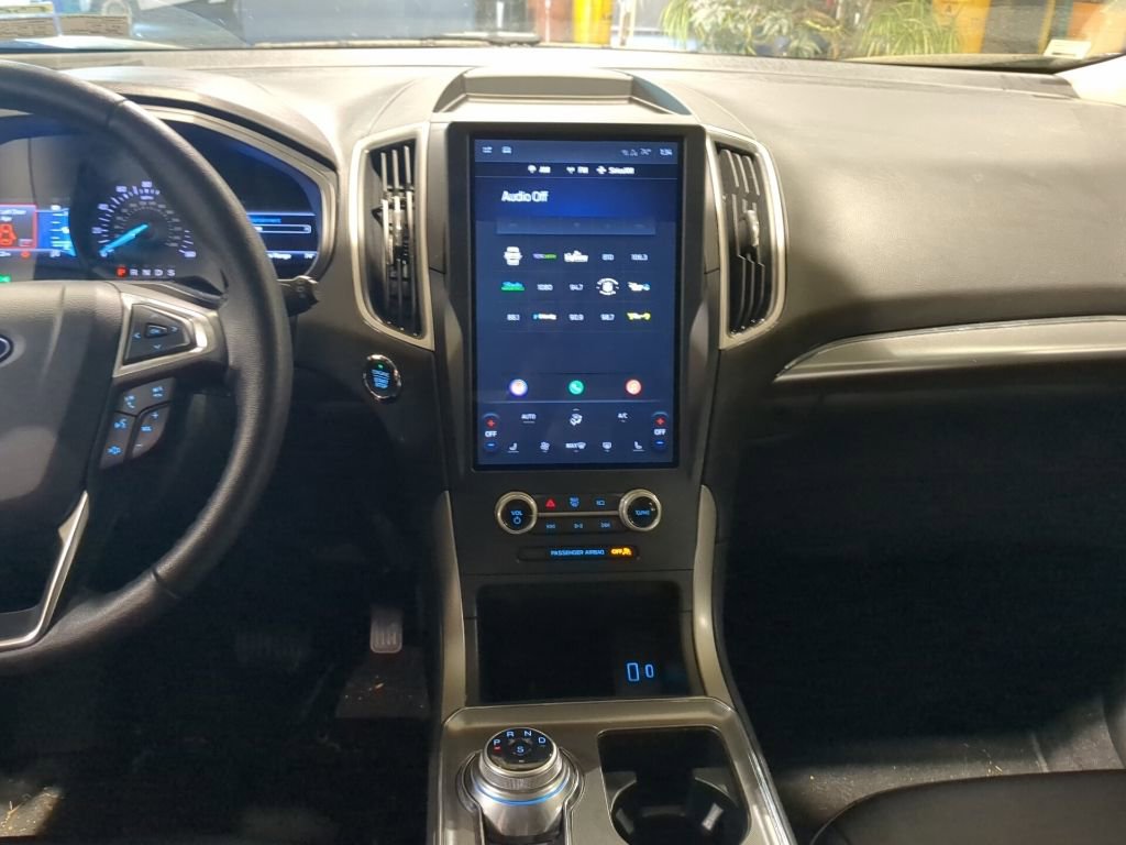 Certified 2022 Ford Edge SEL w/ Convenience Package image 13