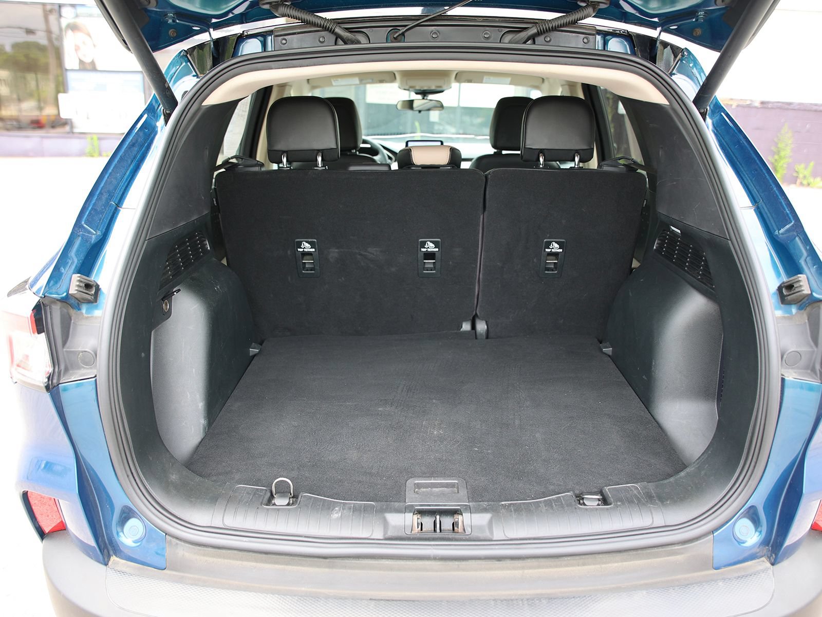 Certified 2020 Ford Escape SEL AWD/4WD image 13
