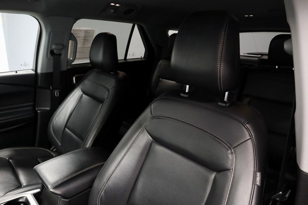 Certified 2023 Ford Explorer XLT w/ Equipment Group 202A image 27