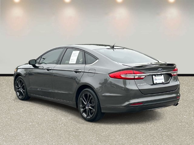 Certified 2018 Ford Fusion SE w/ Equipment Group 201A FWD image 7