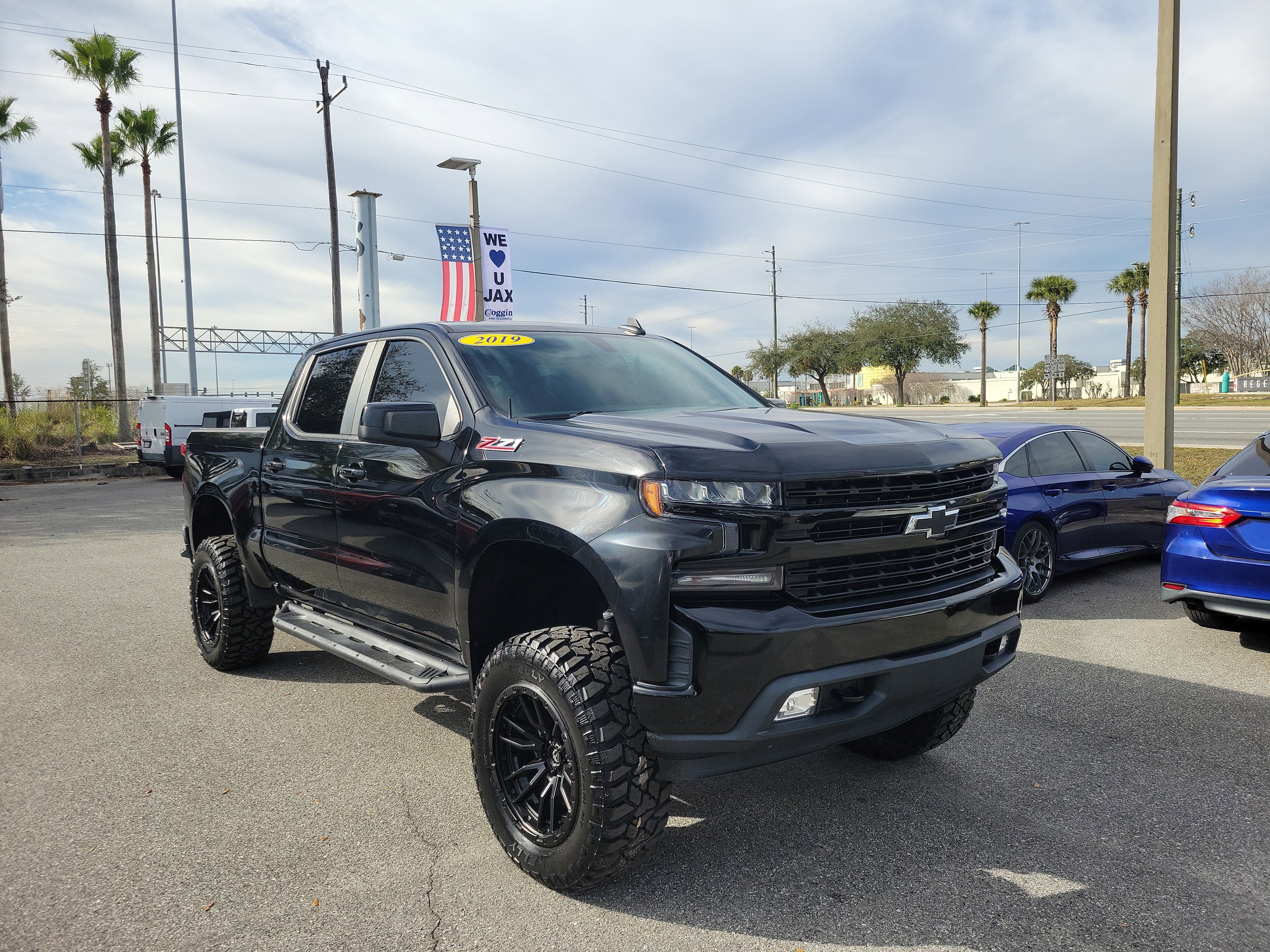 Used 2019 Chevrolet Silverado 1500 RST image 4