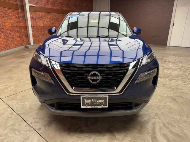 Used 2023 Nissan Rogue SV image 8
