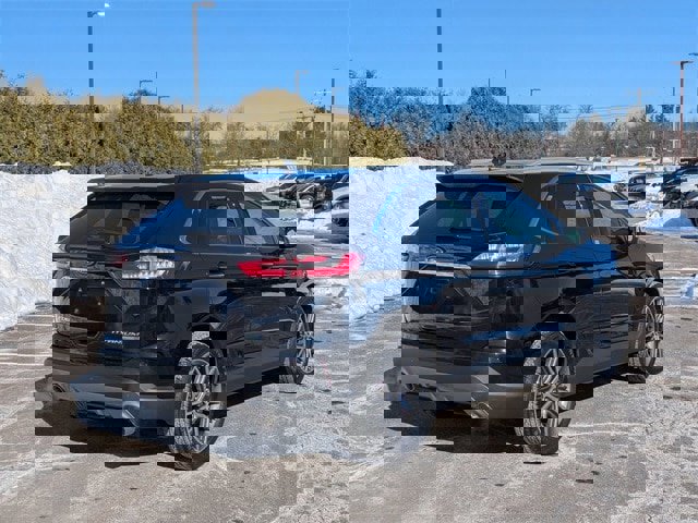 Certified 2020 Ford Edge Titanium image 5
