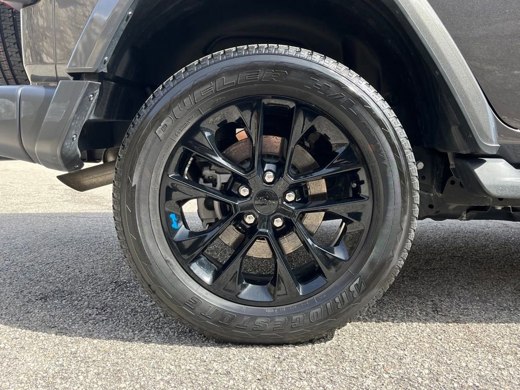 Used 2023 Jeep Wrangler Sahara 4xe w/ Cold Weather Group image 21