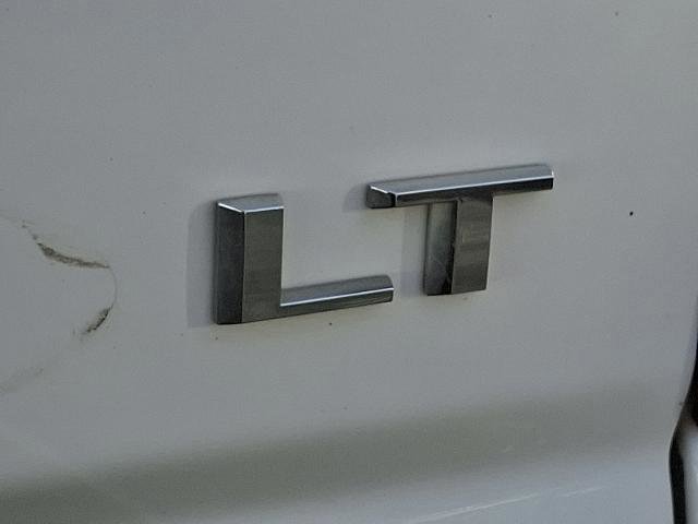 Used 2020 Chevrolet Silverado 2500 LT w/ Z71 Off-Road Package image 27