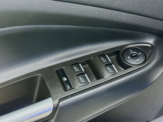 Certified 2019 Ford Escape SE image 23