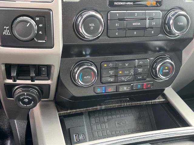 Certified 2020 Ford F350 Lariat w/ Lariat Ultimate Package image 15