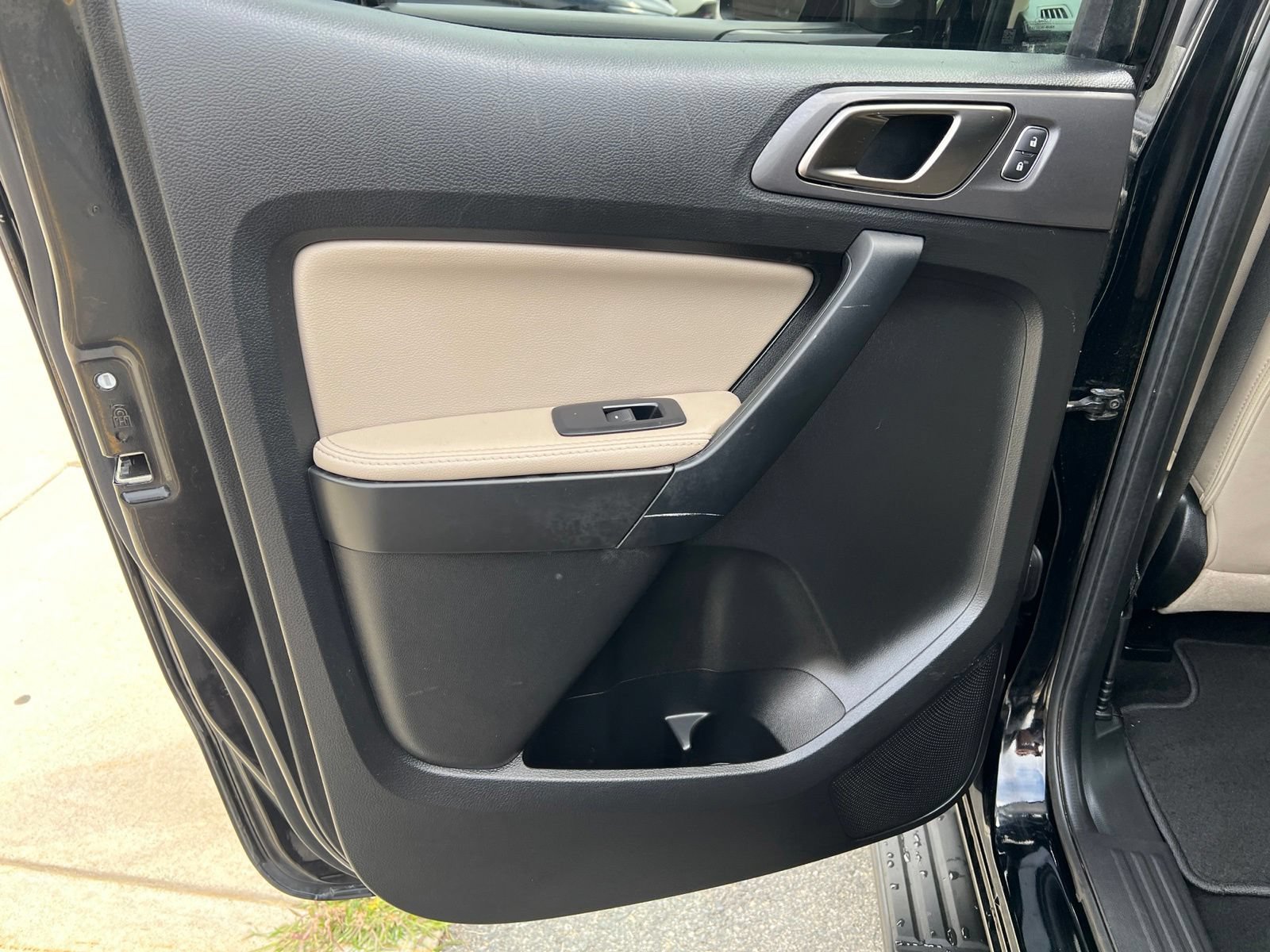 Certified 2022 Ford Ranger Lariat w/ Technology Package AWD/4WD image 11