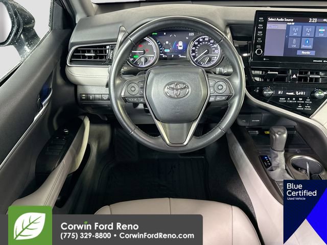 Used 2022 Toyota Camry XSE FWD image 11