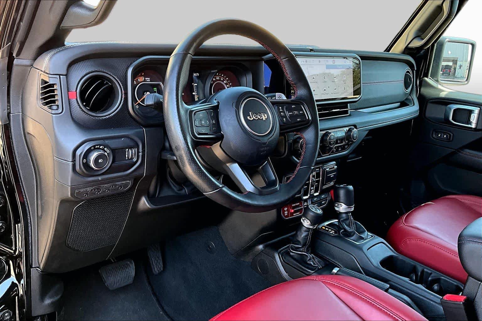 Used 2024 Jeep Wrangler Unlimited Rubicon 392 AWD/4WD image 17