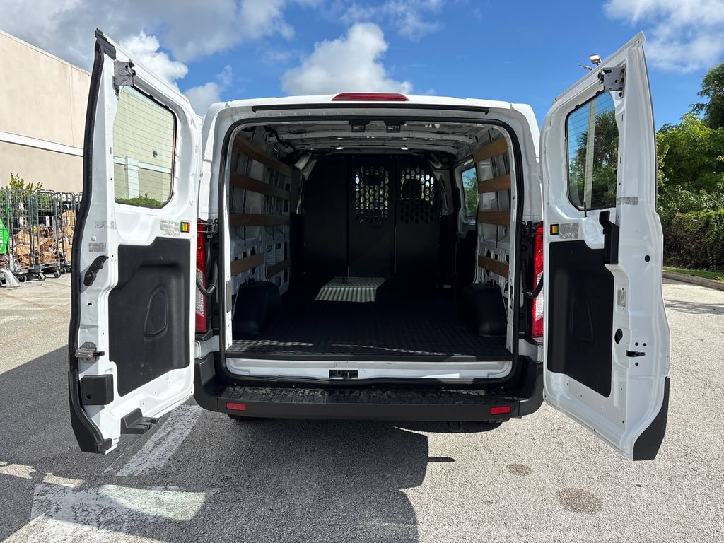Certified 2025 Ford Transit 250 Low Roof w/ Exterior Upgrade Package RWD image 10