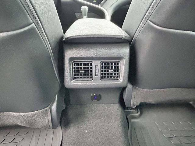 Used 2023 Toyota Camry XSE FWD image 12