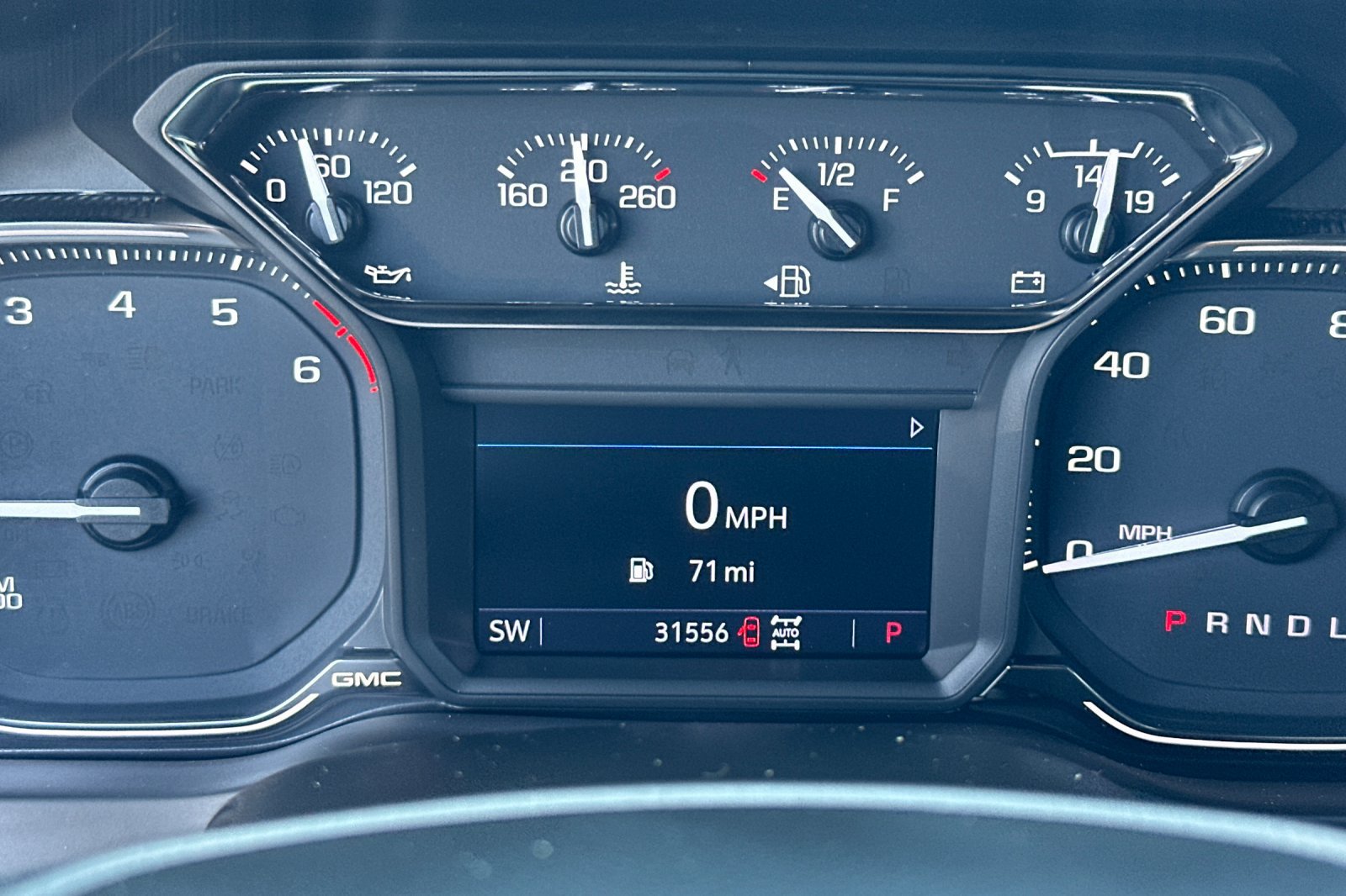 Used 2022 GMC Sierra 2500 AT4 AWD/4WD image 25
