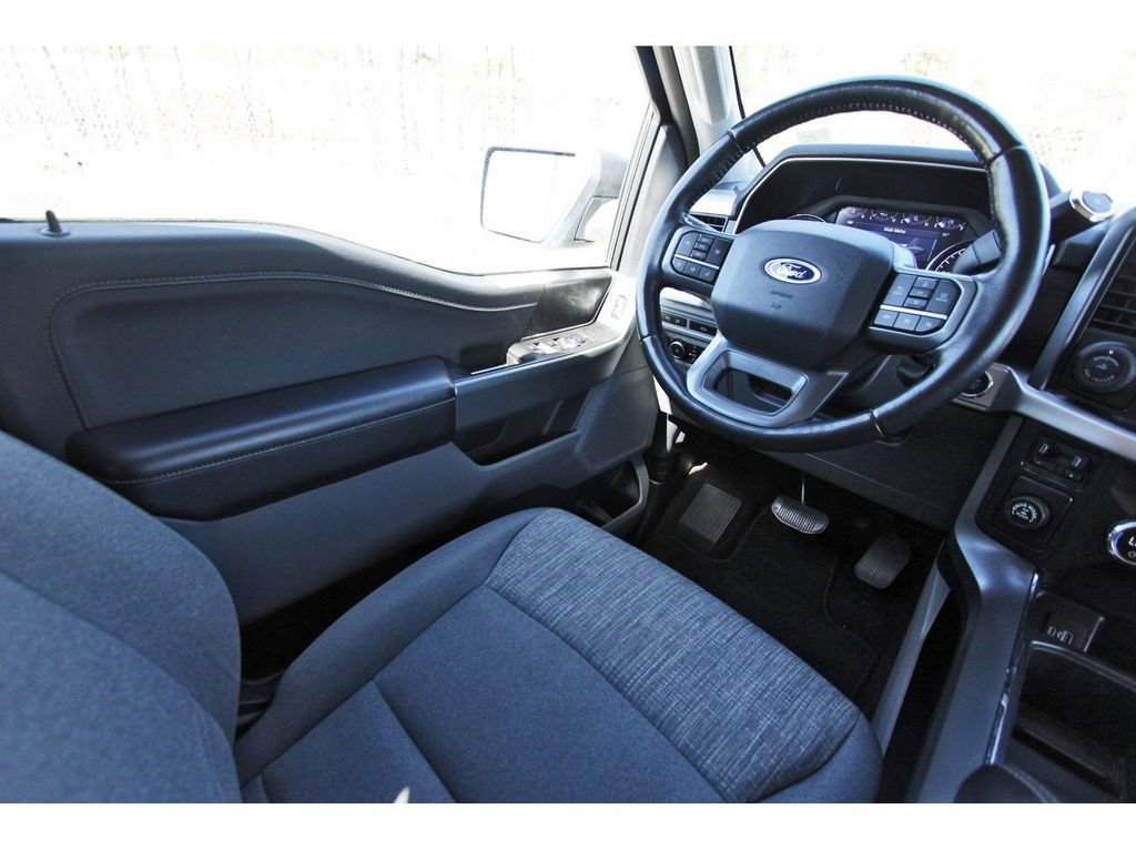 Certified 2021 Ford F150 XLT w/ Equipment Group 302A High image 10