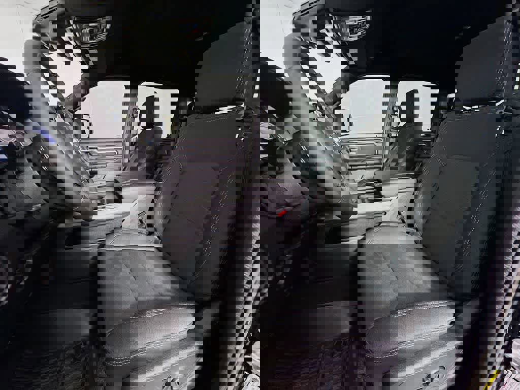 Used 2025 RAM 1500 Big Horn image 15