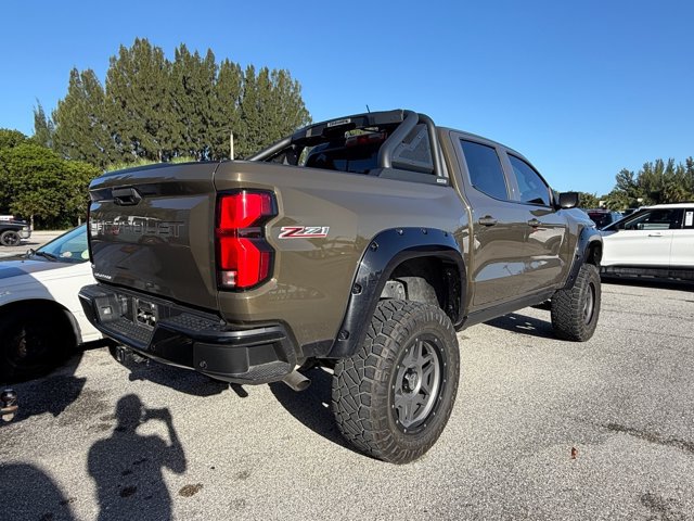 Used 2024 Chevrolet Colorado Z71 w/ Z71 Convenience Package 2 AWD/4WD image 14