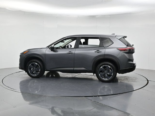 Used 2025 Nissan Rogue SV FWD image 7