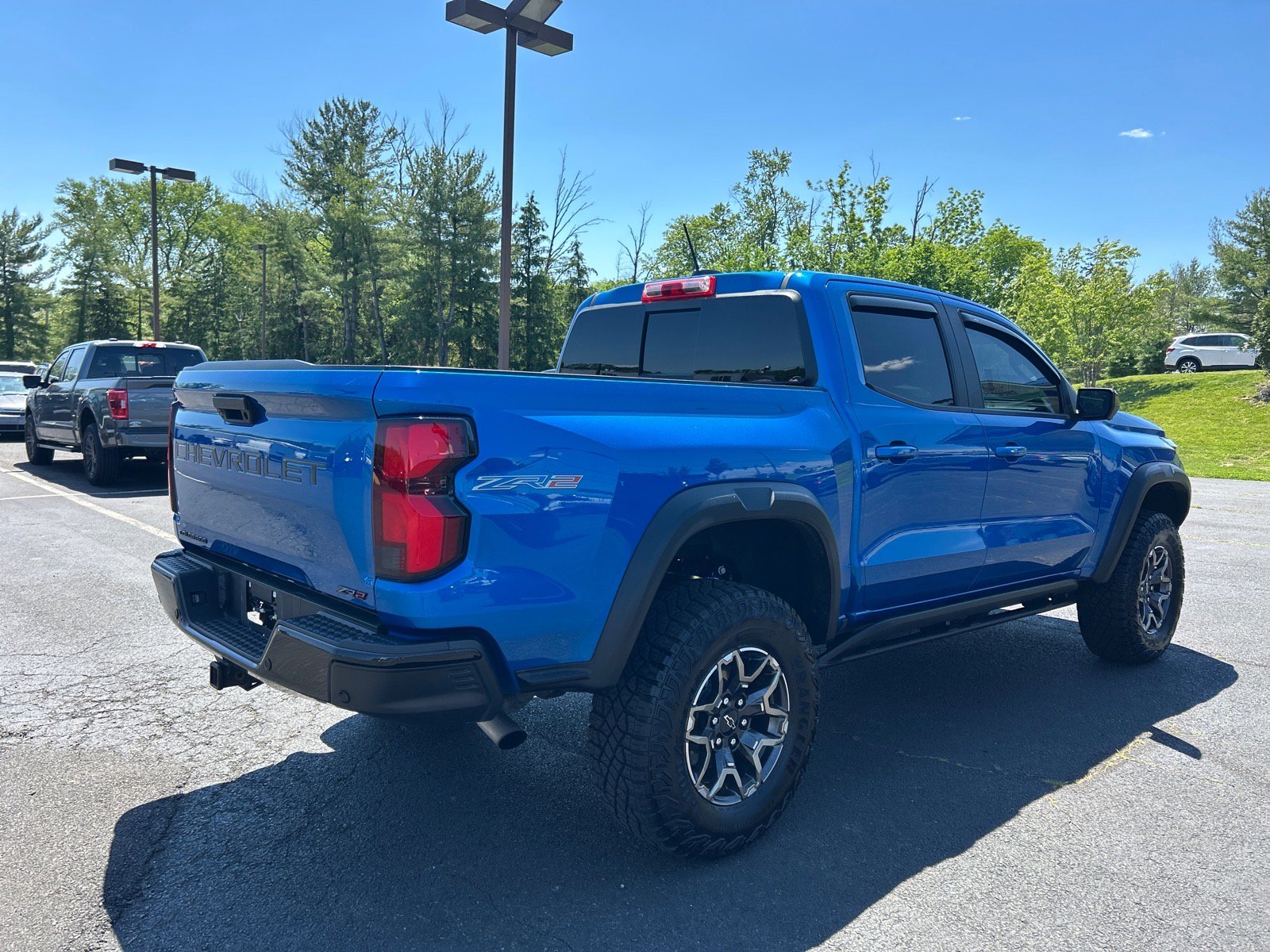 Used 2024 Chevrolet Colorado ZR2 w/ ZR2 Convenience Package III AWD/4WD image 14