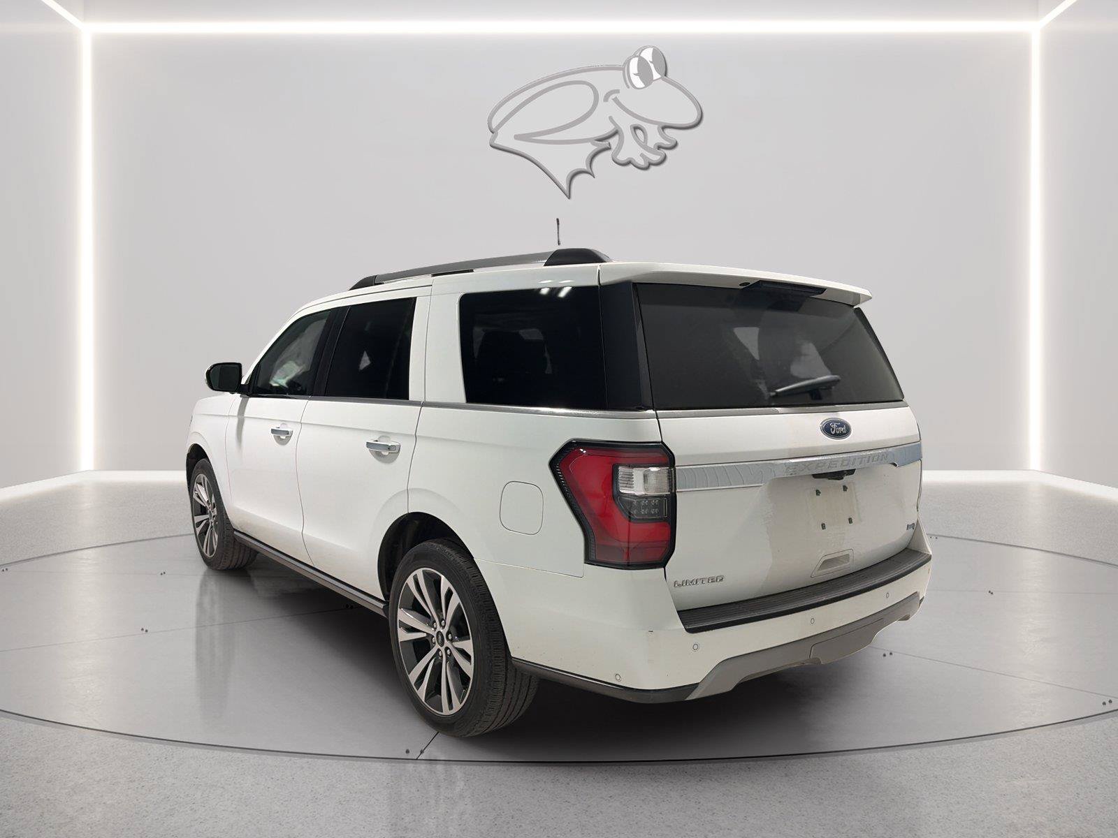 Certified 2020 Ford Expedition Limited w/ Equipment Group 302A AWD/4WD image 3