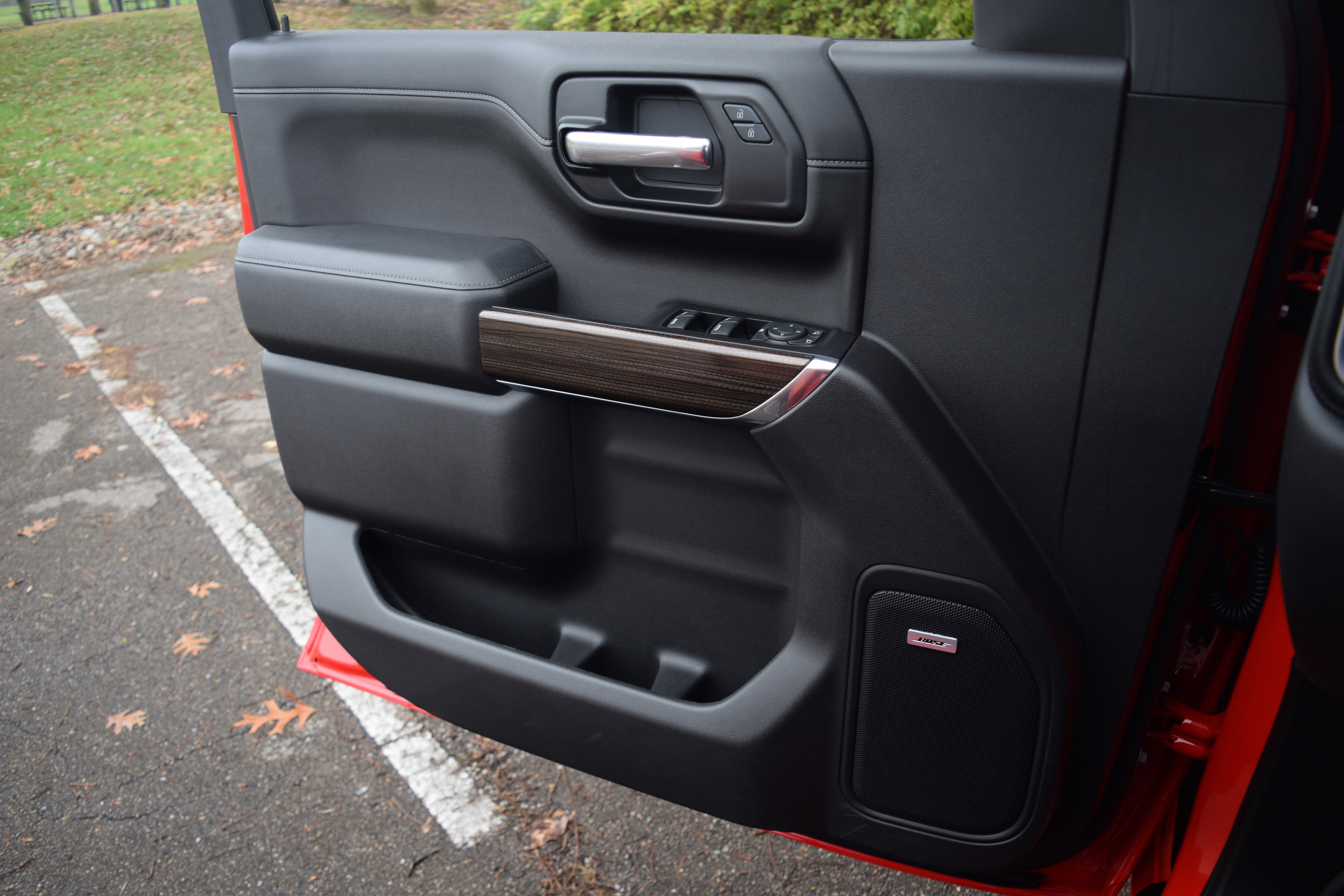 Used 2020 Chevrolet Silverado 1500 LT Trail Boss image 17