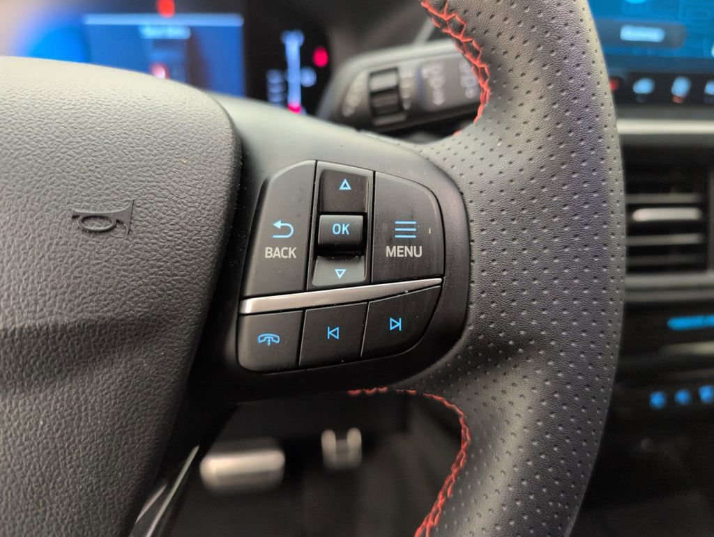 Certified 2024 Ford Escape ST-Line w/ Tech Pack #1 image 44