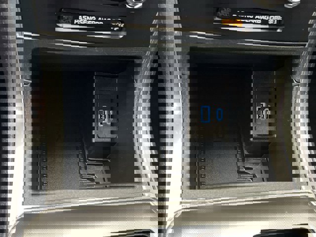 Certified 2024 Ford Edge Titanium image 24