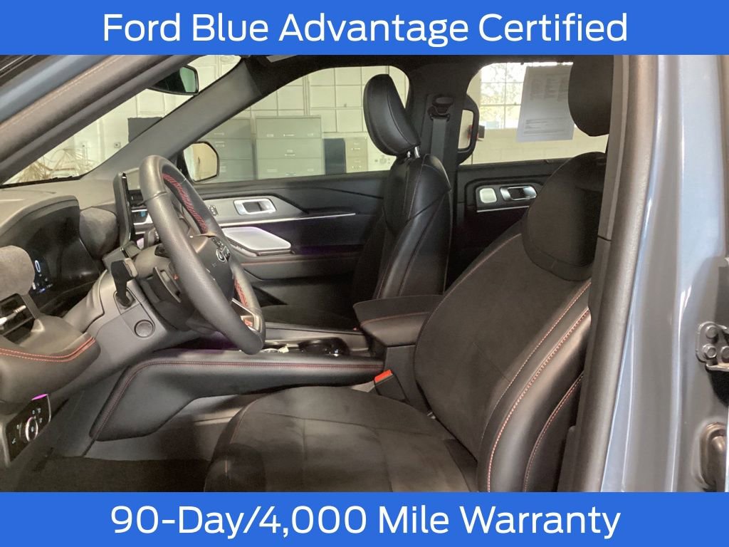 Certified 2025 Ford Explorer ST image 12