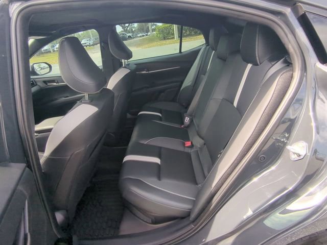 Used 2025 Toyota Camry SE w/ Multimedia Upgrade Package image 15