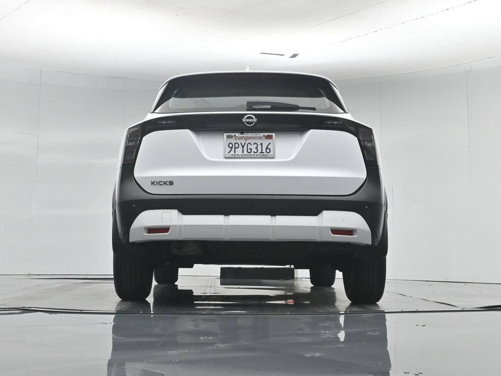 Used 2025 Nissan Kicks S FWD image 49