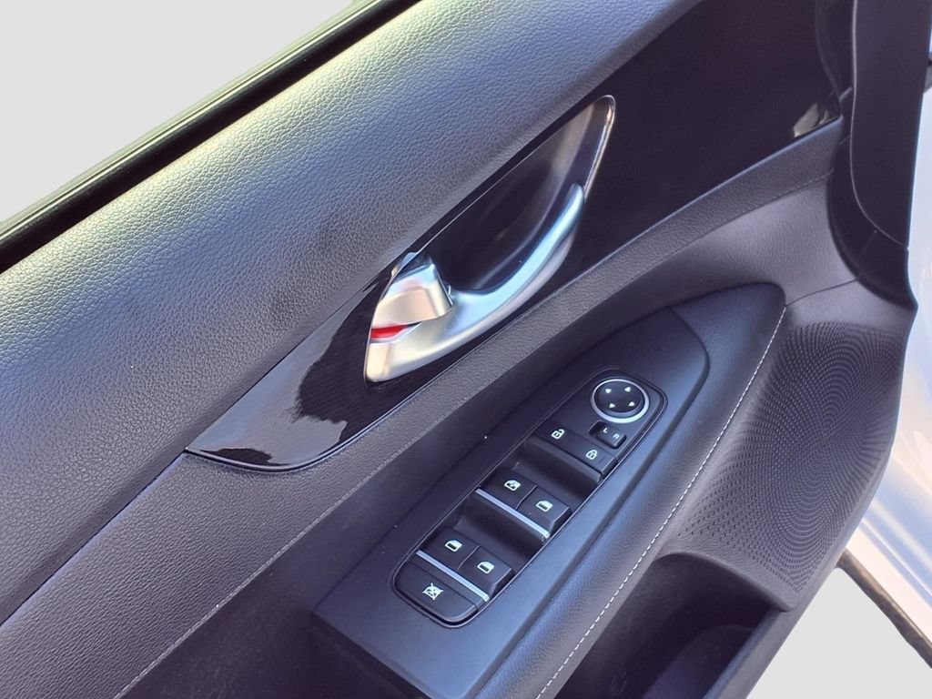 Used 2024 Kia Forte GT-Line FWD image 24