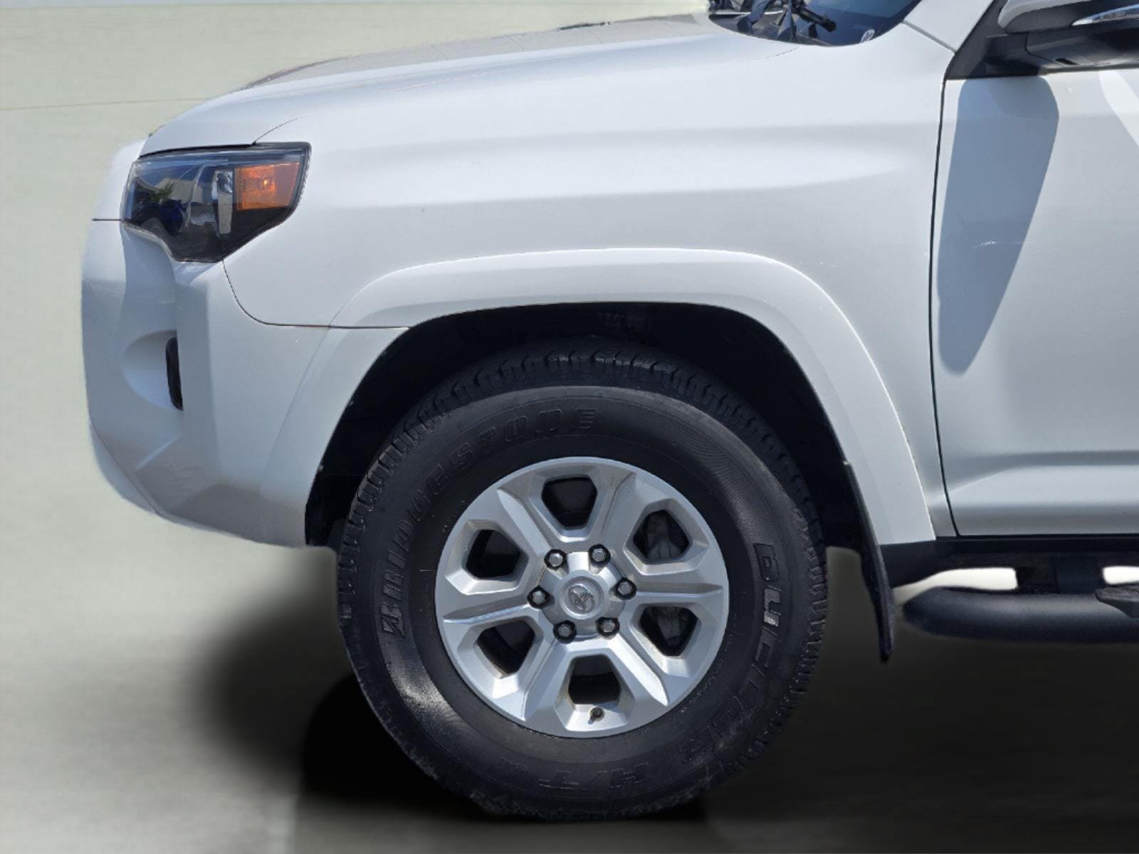 Used 2022 Toyota 4Runner SR5 Premium w/ Moonroof Package AWD/4WD image 9