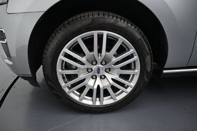 Certified 2024 Ford Expedition Limited RWD image 9