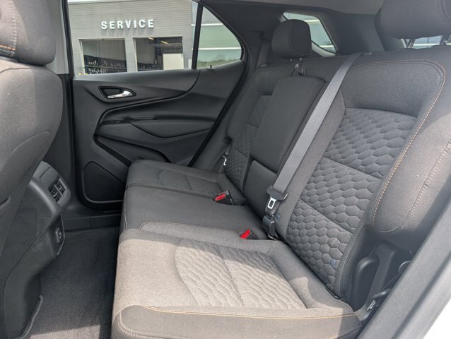 Used 2021 Chevrolet Equinox LT FWD image 26