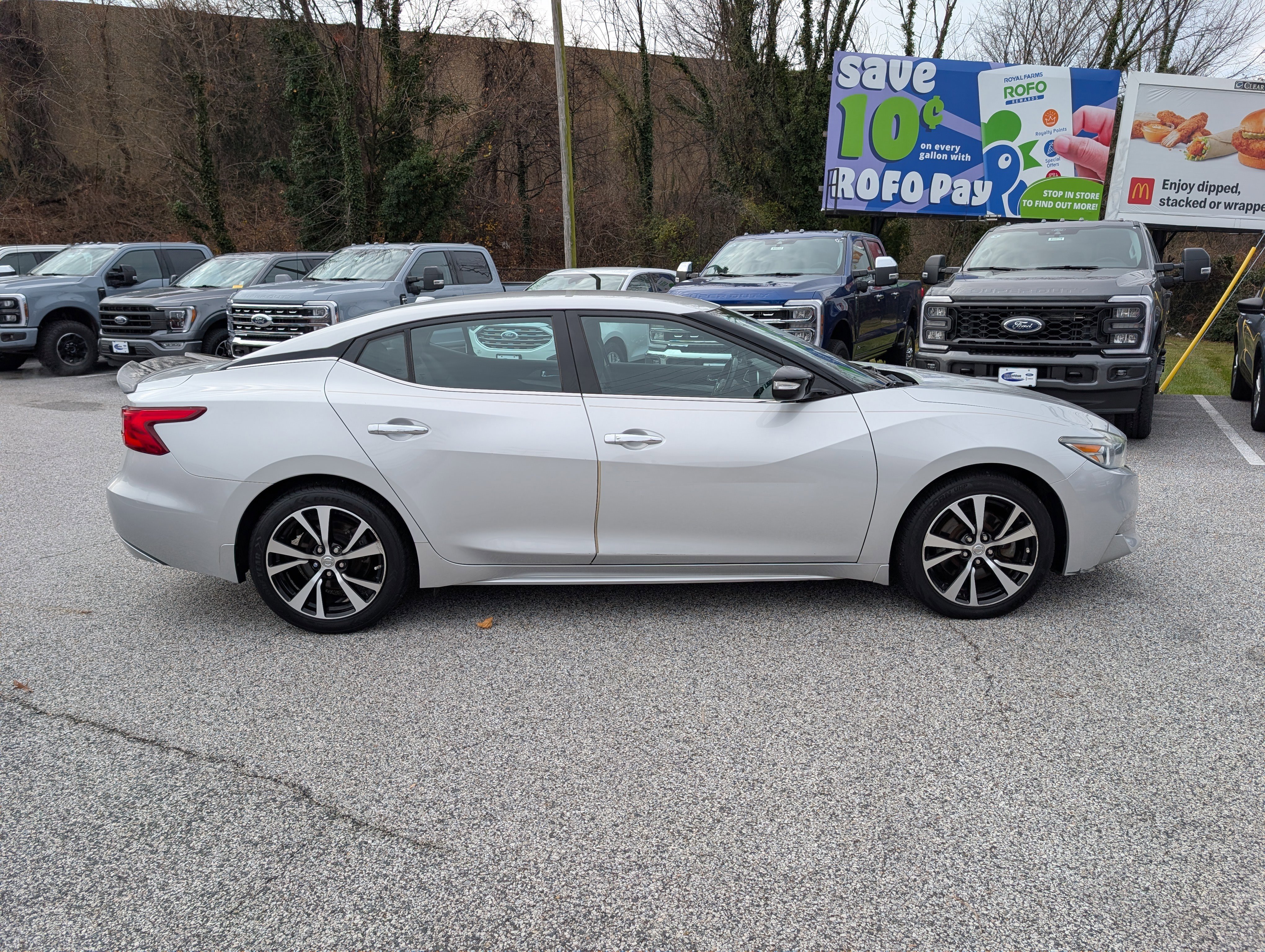 Used 2017 Nissan Maxima 3.5 SV image 8