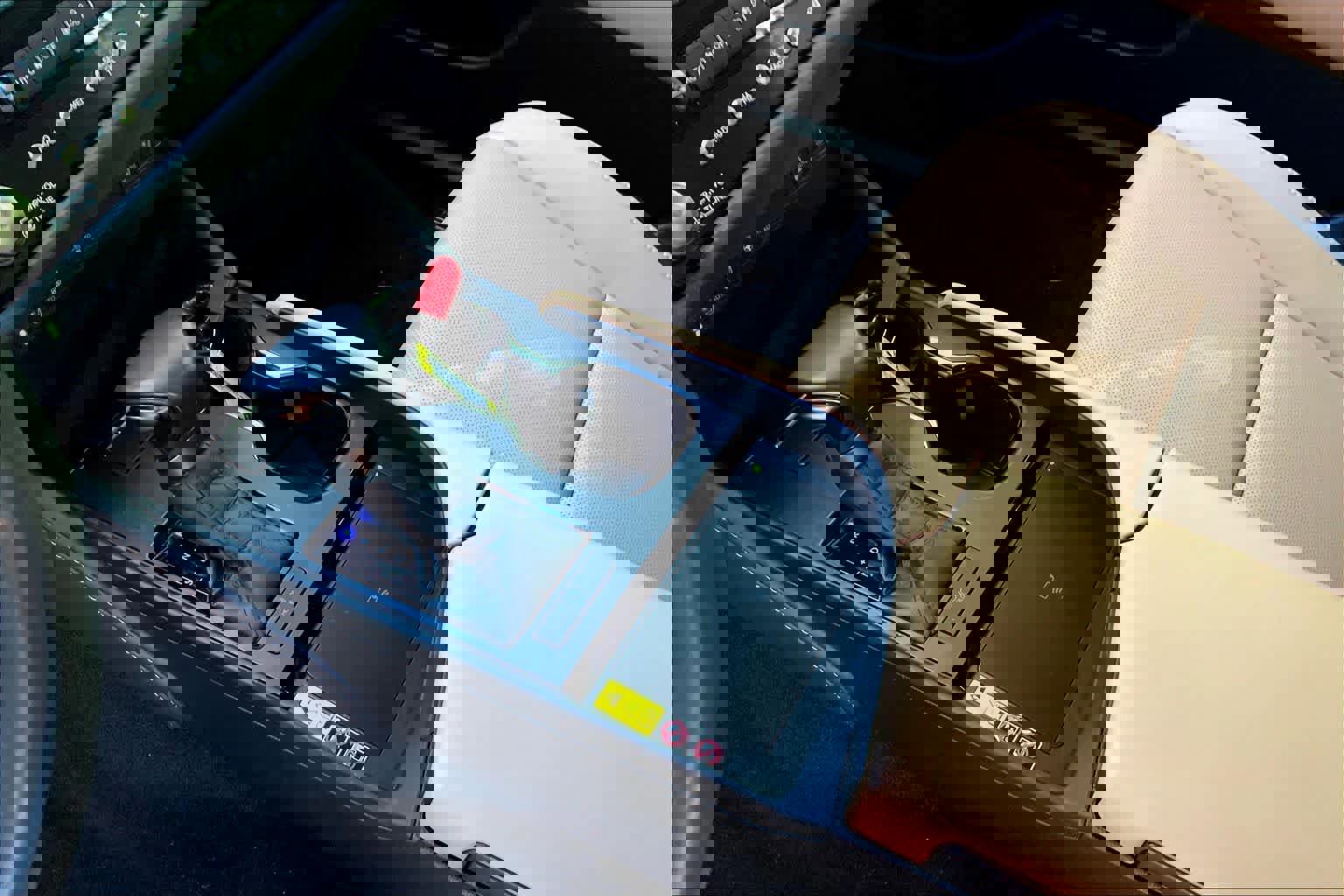 Used 2024 Lexus ES 350 w/ Premium Package image 16