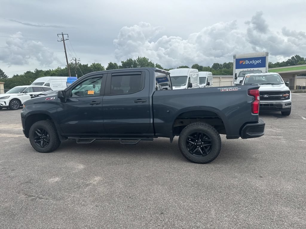 Used 2021 Chevrolet Silverado 1500 Custom Trail Boss AWD/4WD image 9