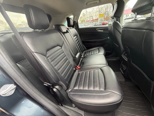 Certified 2022 Ford Edge SEL w/ Convenience Package AWD/4WD image 17