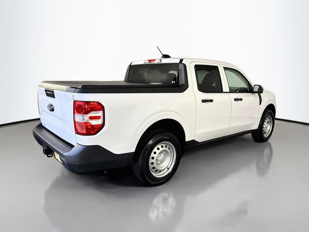 Certified 2025 Ford Maverick XL FWD image 11