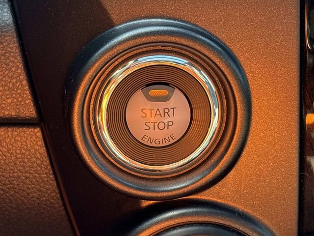 Used 2024 Nissan Titan PRO-4X w/ Pro-4x Convenience Package AWD/4WD image 35