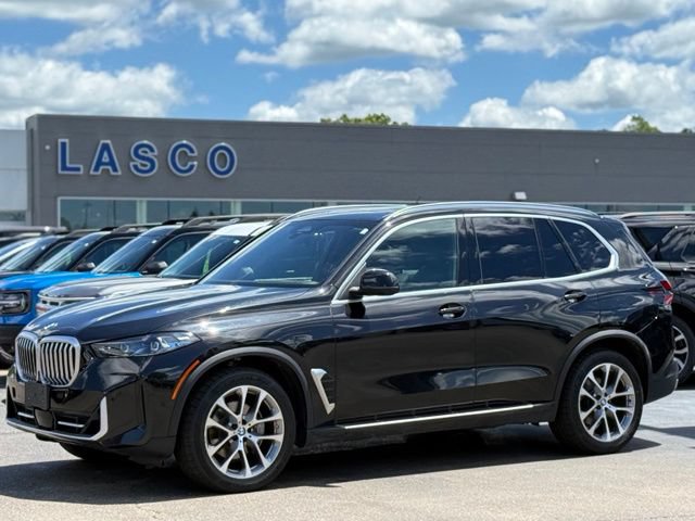 Used 2024 BMW X5 xDrive40i w/ Premium Package