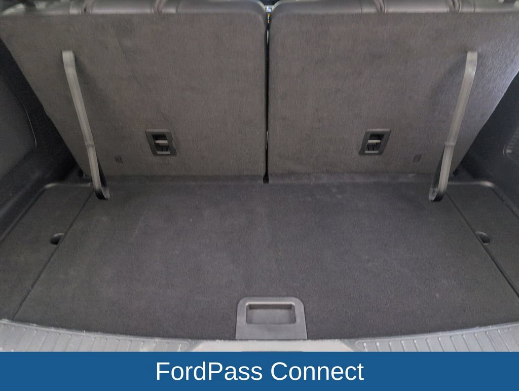 Certified 2023 Ford Explorer ST-Line w/ Class IV Trailer Tow Package RWD image 32