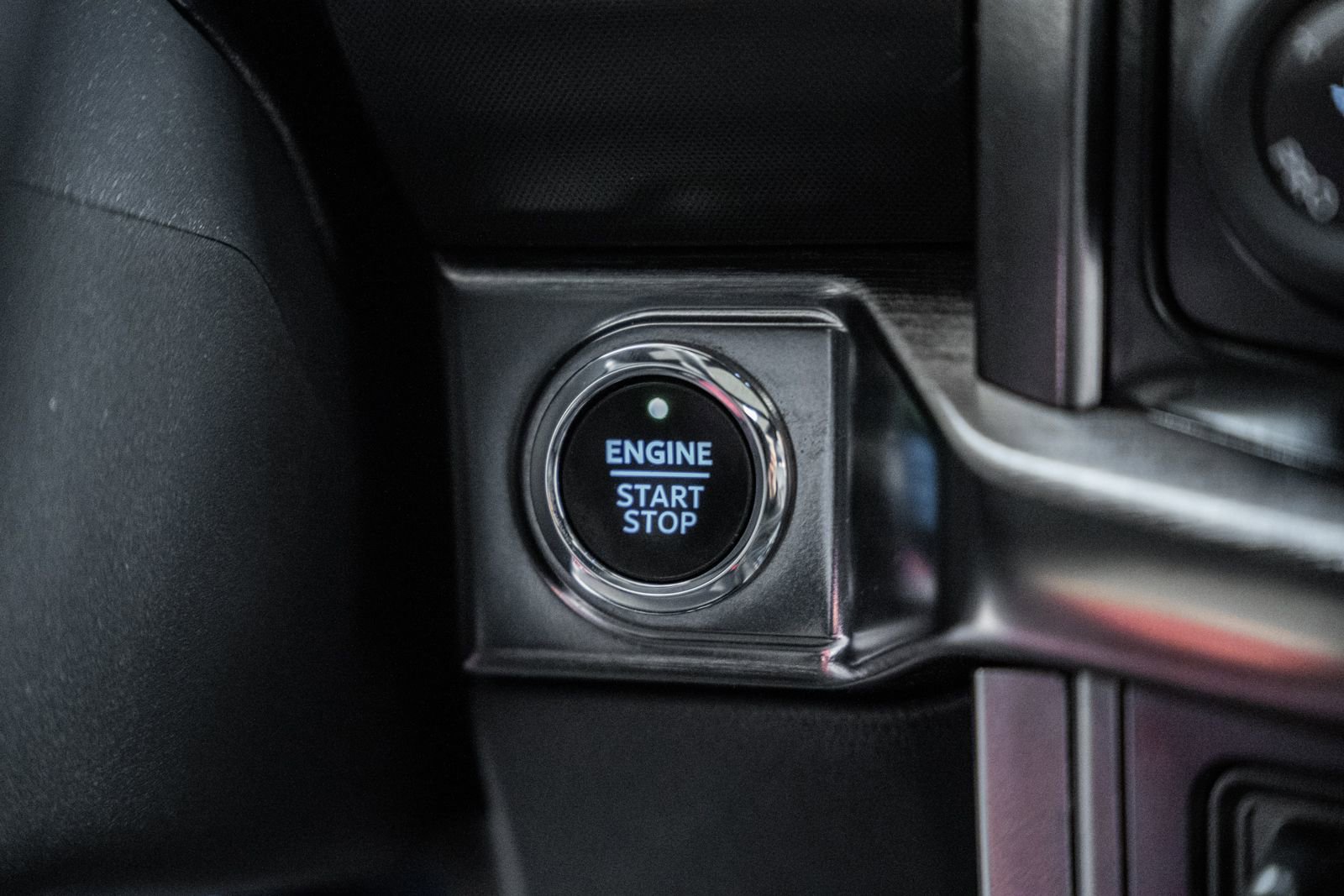 Certified 2022 Ford F150 Lariat w/ Equipment Group 502A High image 31