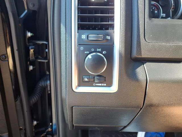 Used 2021 RAM 1500 Classic Warlock w/ Luxury Group AWD/4WD image 13